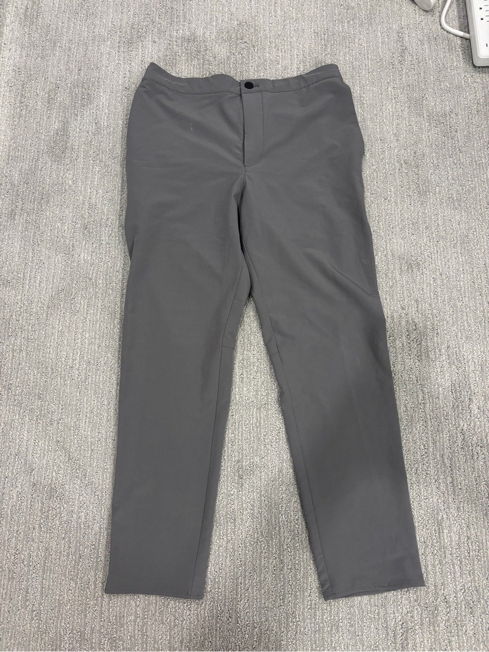 Banana Republic Gray Athletic Stretch Pants